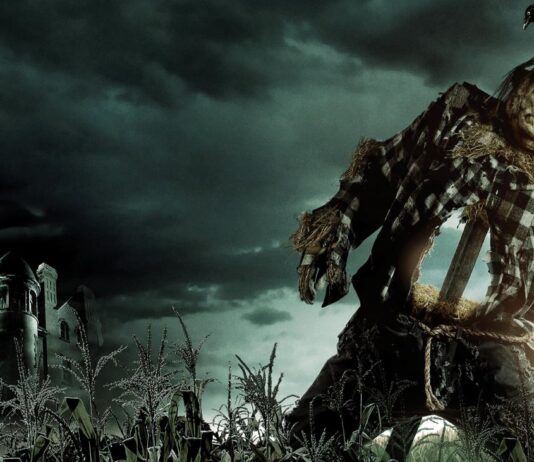 SCARY STORIES TO TELL IN THE DARK REVIEW