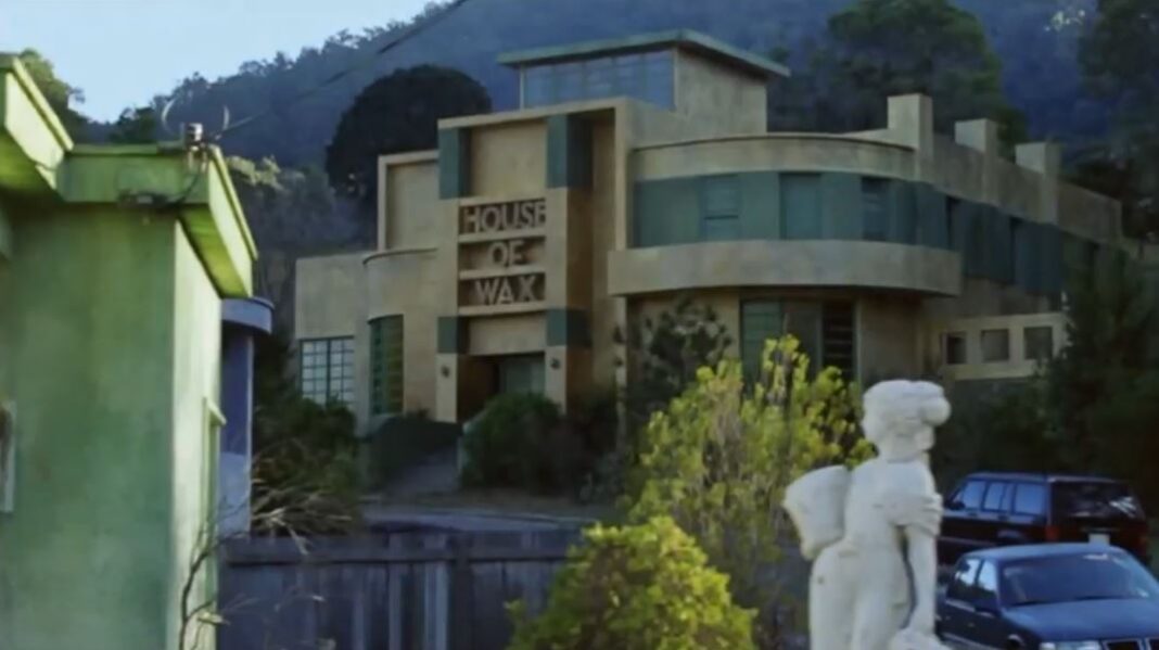 'House of Wax' Remake still Stands as a Priceless '00s Teen Slasher