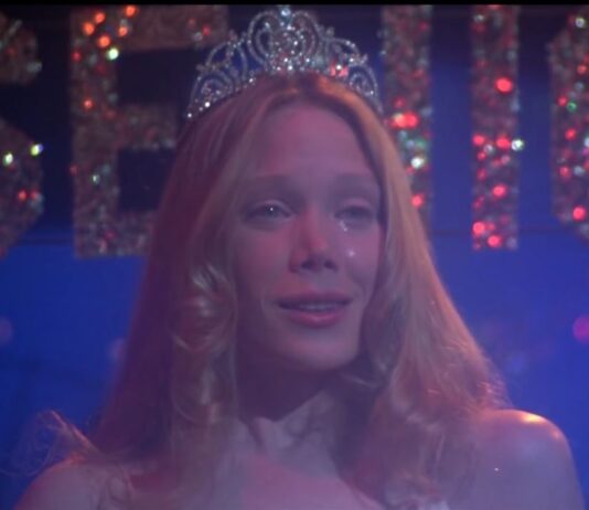 carrie 1976 horror bullies