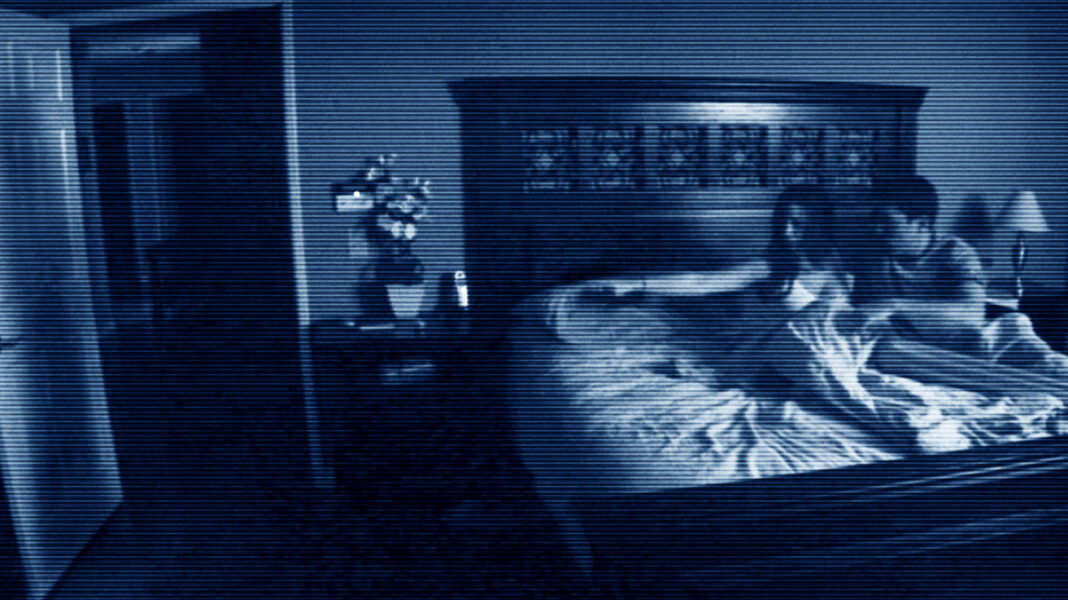 Paranormal Activity (2007) poster