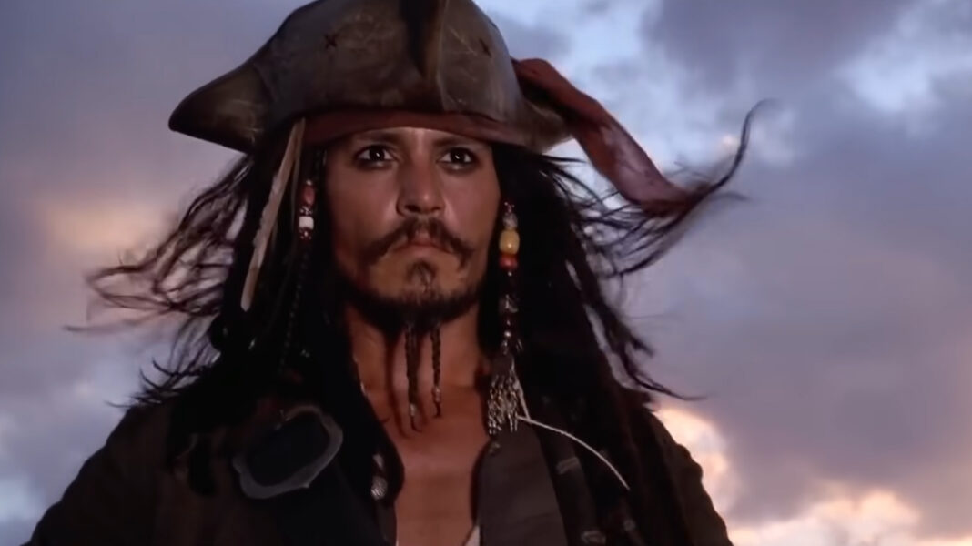 Pirates of the Caribbean: The Curse of the Black Pearl - Johnny Depp as Jack Sparrow: Pirates of the Caribbean: The Curse of the Black Pearl - Johnny Depp as Jack Sparrow: