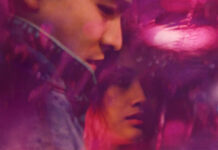 A Moment of Romance (1990)