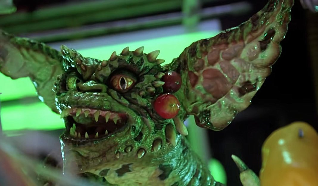 Gremlins 2 The New Batch - a Gremlin in the Lab Gremlins 2 The New Batch - a Gremlin in the Lab