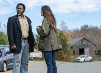 Boyd and Tabatha talk in the street in From Season 4 Episode 9