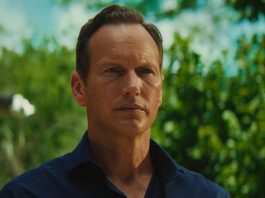 Tom watches someone in Apple TV's Cape Fear Episode 3