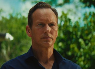 Tom watches someone in Apple TV's Cape Fear Episode 3