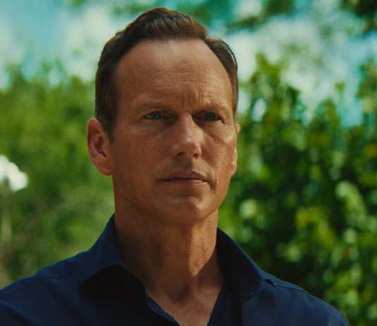 Tom watches someone in Apple TV's Cape Fear Episode 3