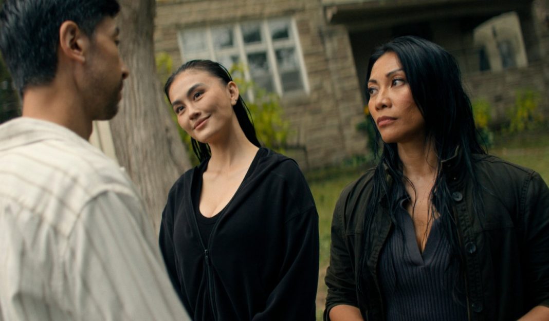 Agnez Mo as Lila Hoth, Anggun as Amisha in Reacher Season 4 Episode 5