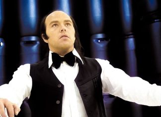 Reggie Bannister as the ice cream vendor-turned-hero Reggie in Phantasm