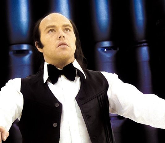 Reggie Bannister as the ice cream vendor-turned-hero Reggie in Phantasm